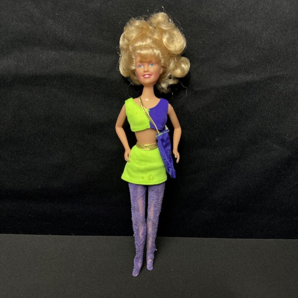 Sweet Valley High Campus Cool Jessica + Tote Bag VINTAGE 11.5" Doll 90s